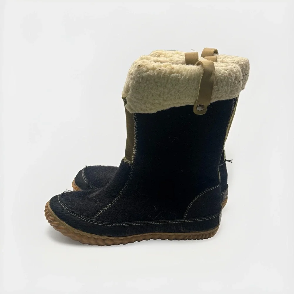 Sorel Cozy Bou Peppercorn Women 7 Recycled Felt & Faux Shearling